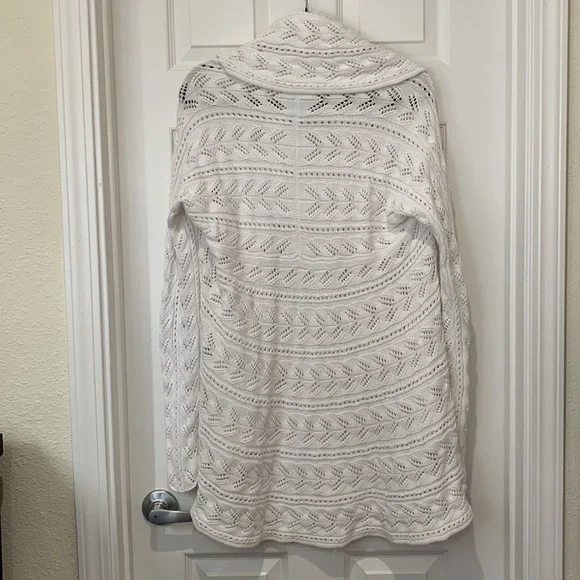 Cabi White Circle Sweater - Picture 4 of 8